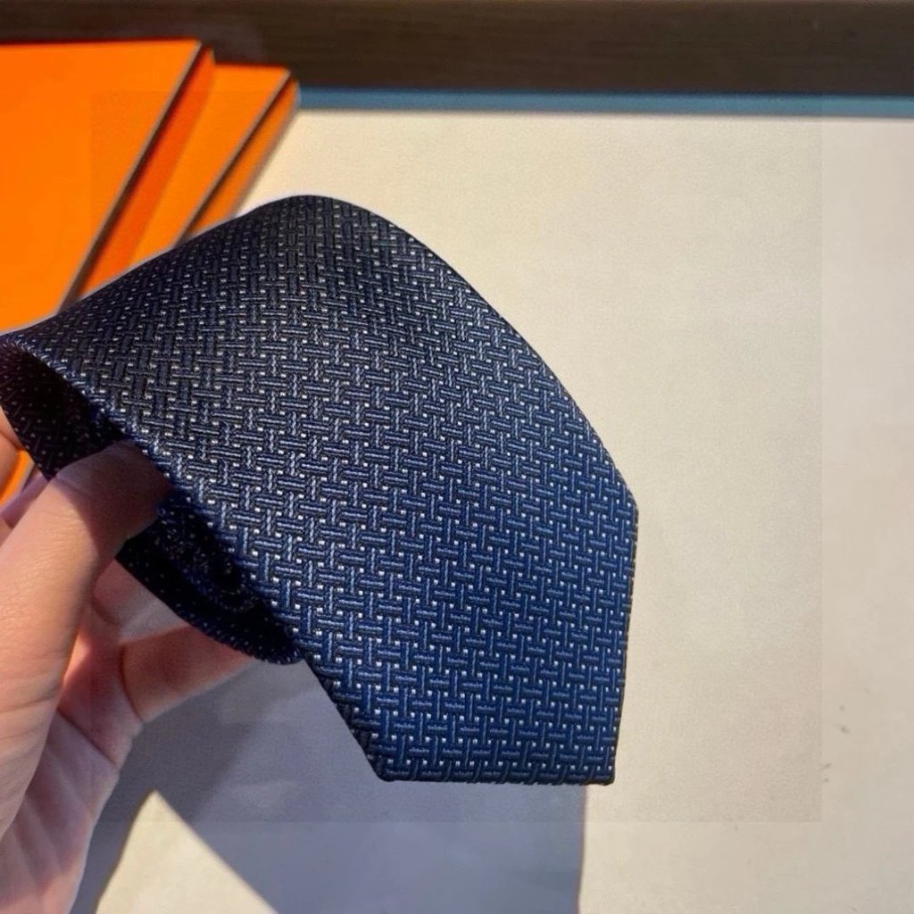 [Hộp quà phù hợp] Hermes H Letter Men 's New Style Tie Twill Silk Hermes Hermes Classic H Jacquard T