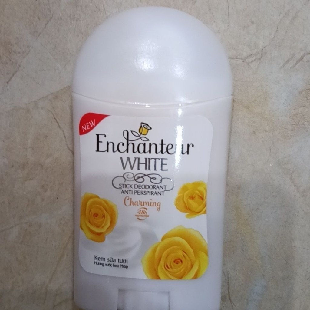 Son dưỡng thể khử mùi khử mùi chống mồ hôi chuyên dụng Việt Nam Enchanteur Sap Khu Mui trang da 40g 