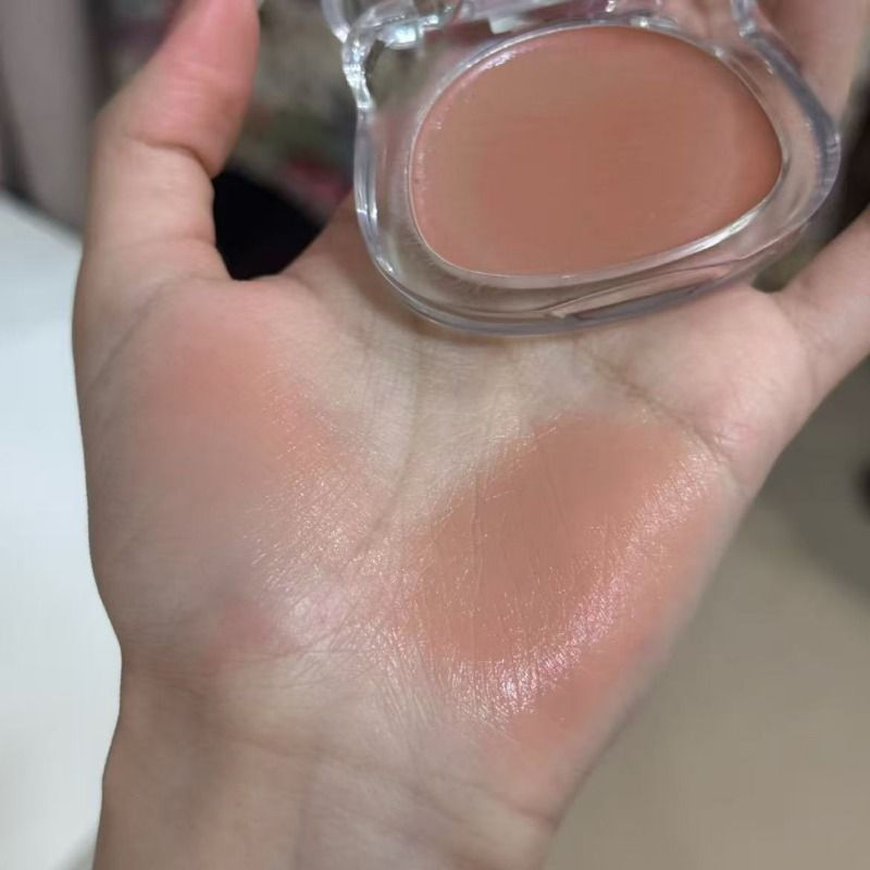 New Product#The light-toned ceiling blush is perfect for the morning routine blush creamKorean women