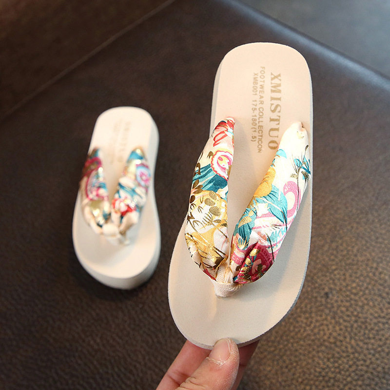 2026 Giày Sandal Bohemian Phong Cách Mới Giày Nữ Bohemian Satin Nêm Gót Chống Trơn Trượt Nêm Gót Lật