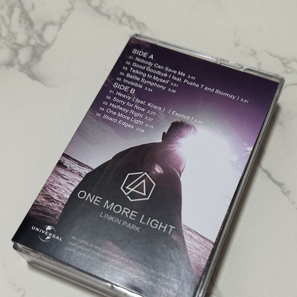 Băng WZLDN Linkin Park Band Brand New Unopened with Lyrics Book Rock