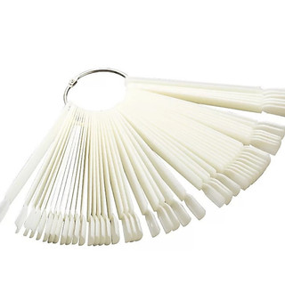 Móng que vuông tập sơn , vẽ nail