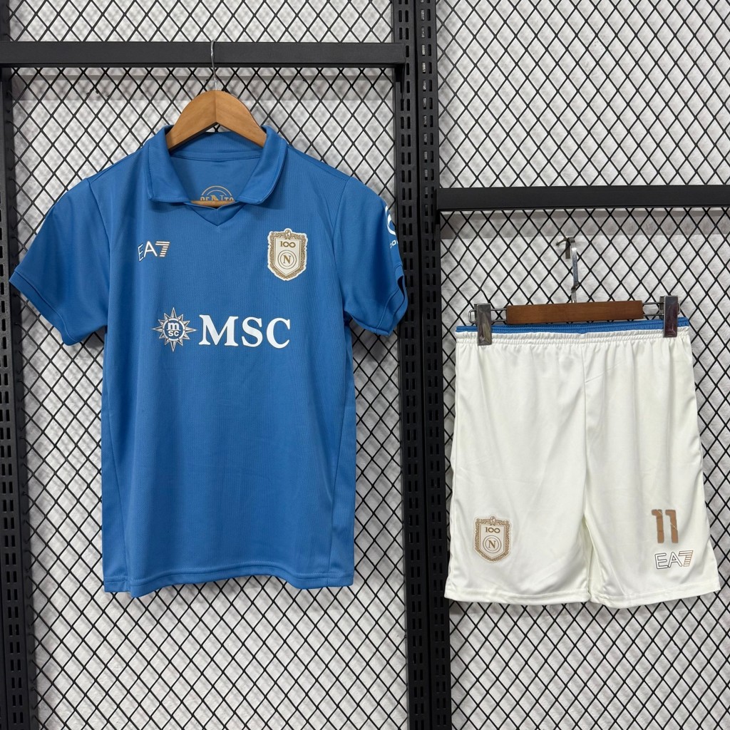 Phiên bản dành cho người hâm mộ SSC Napoli Kids 2026 / 27 Bộ áo đấu sân nhà và quần short bóng đá