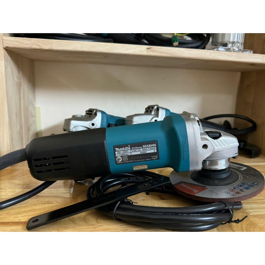 125mm Máy mài góc Makita 9558HN Chính Hãng