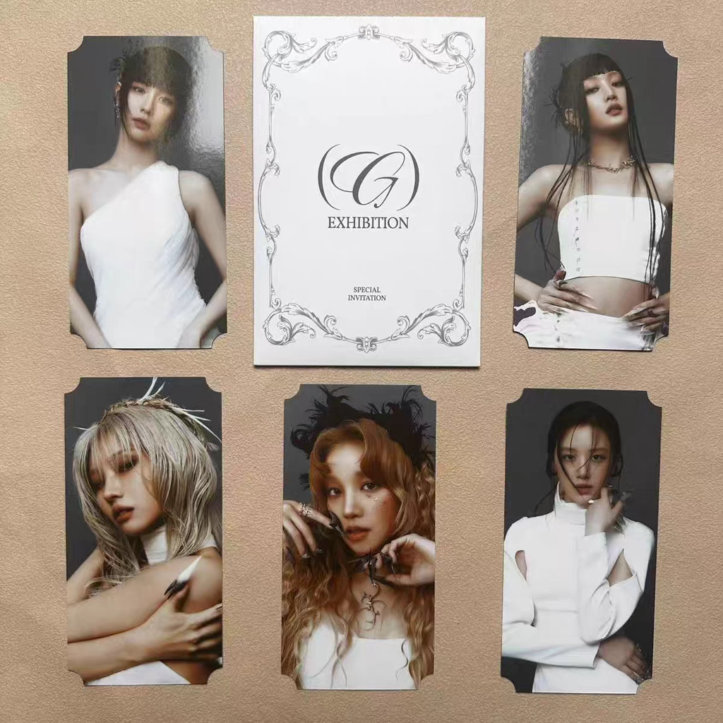Gidle Girl Baby idle Triển lãm kỷ niệm 7 năm Photocard Triển lãm kỷ niệm 7 năm Photocard Chưa mở Pho