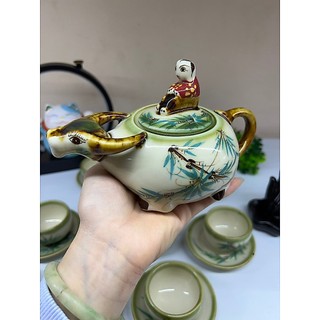 Ấm chén trà con trâu Bát Tràng đủ mẫu