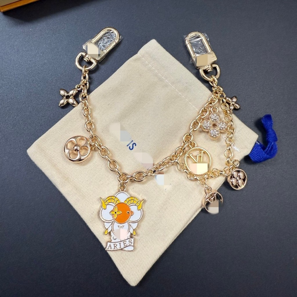 Twelve Zodiac Signs Bag Alloy Keychain Fashion Trend Mobile Phone Bag Chain