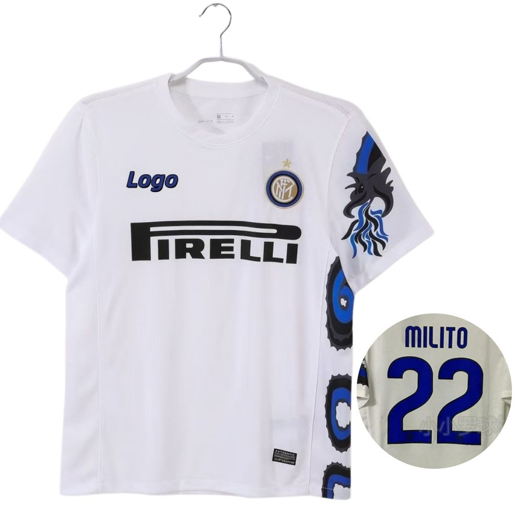 Áo sơ mi bóng đá ngắn tay sân khách Inter Milan 2010 / 11 Inter Milan Retro Edition #22 SỮA