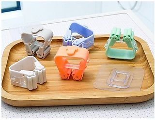 Móc treo chổi dán tường siêu dính