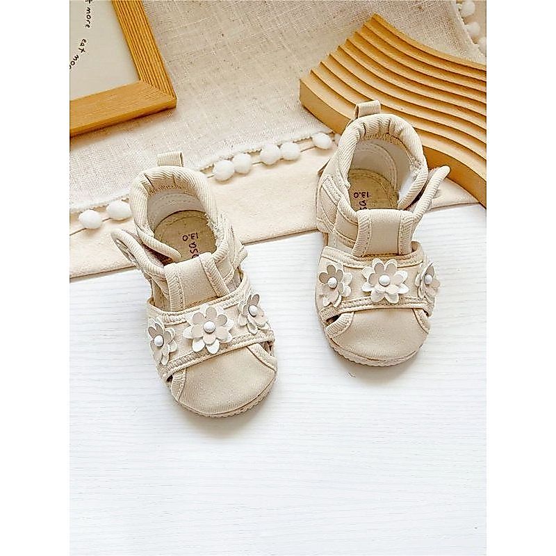 Nhật Bản Đơn Sản Phẩm Mới mimosa Mùa Hè Trẻ Em Baotou Giày Sandal Tập Đi Velcro Hoa Nhỏ Công Chúa Bé