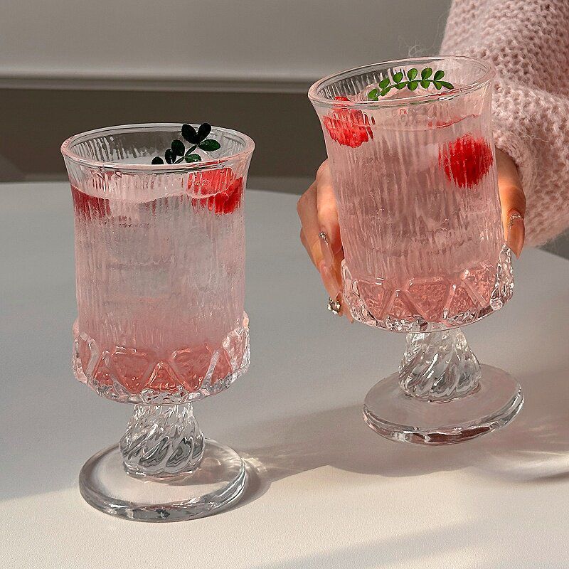 Nordic-style palace-style goblet, niche design glass cup, red wine glass, fruit wine glass, whiskey 