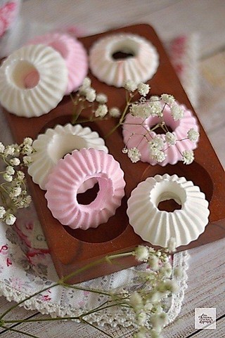Đuôi Cookie - Meringue