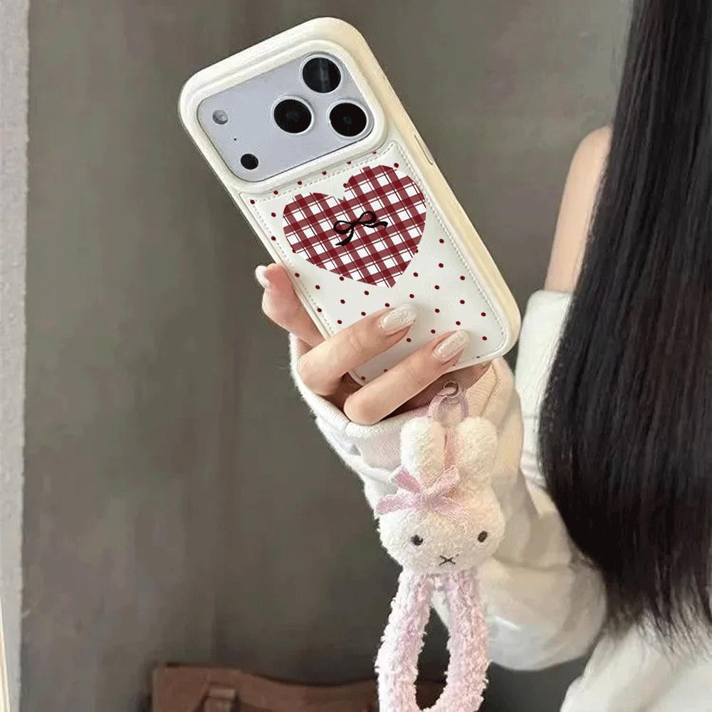 Ốp lưng iPhone trái tim kẻ ô cổ điển, chống sốc cho iPhone 17 16 15