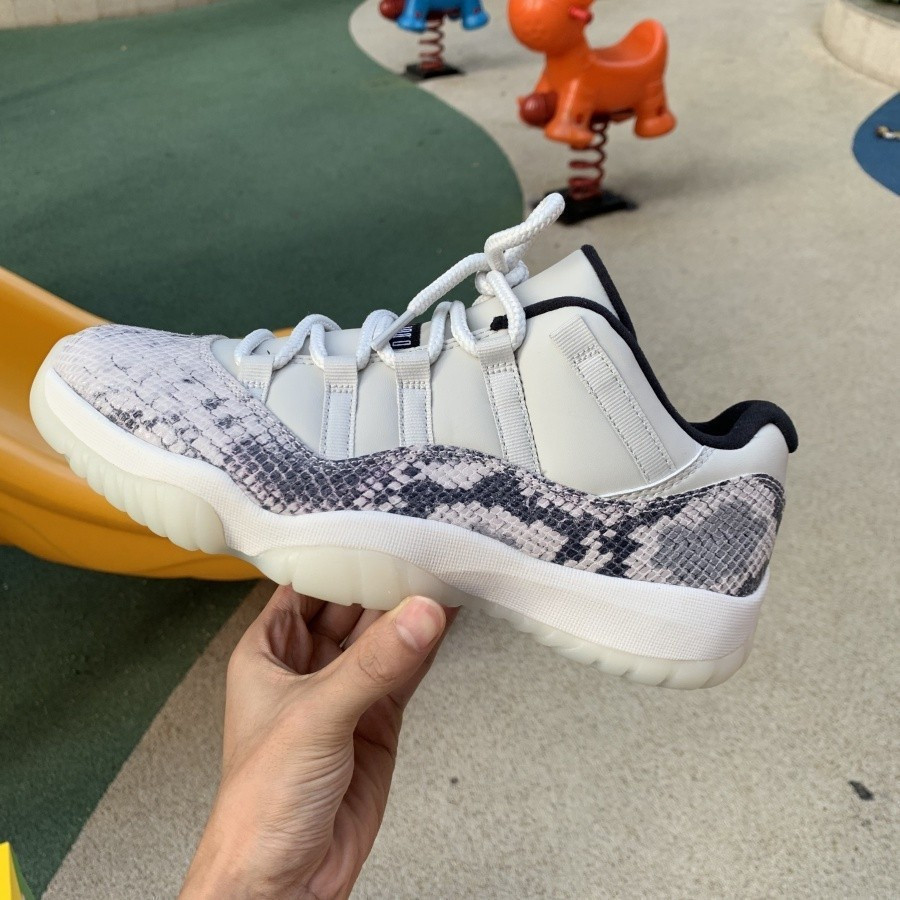 CD8850-002 Giày thể thao Air Jordan 11 ajajajaj