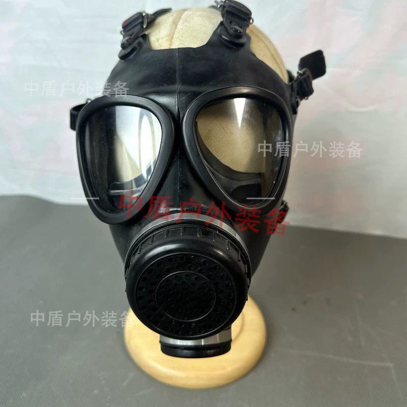 Mặt nạ khí J05a 05a Mặt nạ khí đen Cos Sử dụng Hàng tồn kho cũ hoàn toàn mới chưa mở