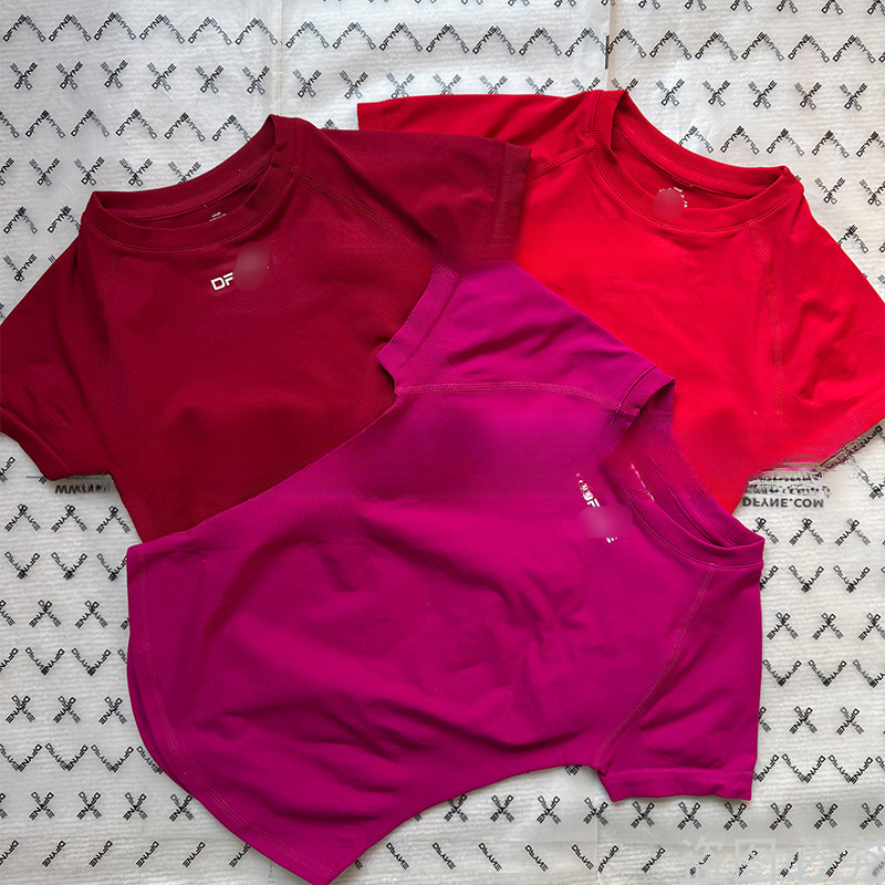 DFYNE Raglan Vai Ôm Tay Ngắn Cong Viền Nẹp Ngắn Top Tập Gym Phải Mặc