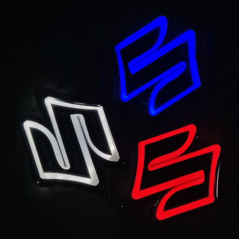 Thích hợp cho SUZUKI Dạ Quang Logo 5D Đèn Logo Ô Tô Swift SUZUKI Đuôi Đèn LED Ánh Sáng Lạnh Dạ Quang