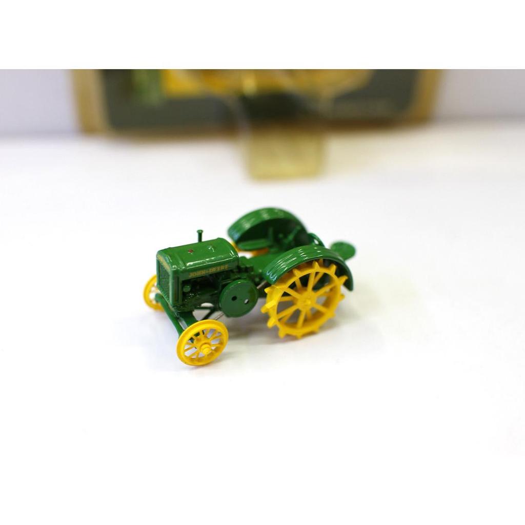 [Mẫu Xe] Ngoại Thương 1 / 87 JOHN DEERE Máy Kéo JOHN Dier Máy Kéo Hợp Kim Mẫu HO Cảnh Trang Trí