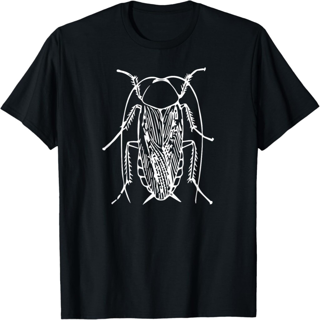 Áo thun roach Illustration Art Insect Love Flying Insect T-Shirt T-Shirt