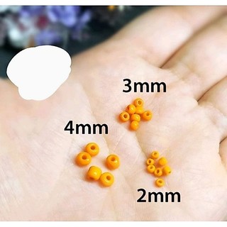 ( Hạt rất nhỏ) Bộ 1000 hạt xấp xỉ 1,5mm đến 2mm dùng làm trang sức (các bạn kéo xem ảnh hạt đổ ra lòng bàn tay)