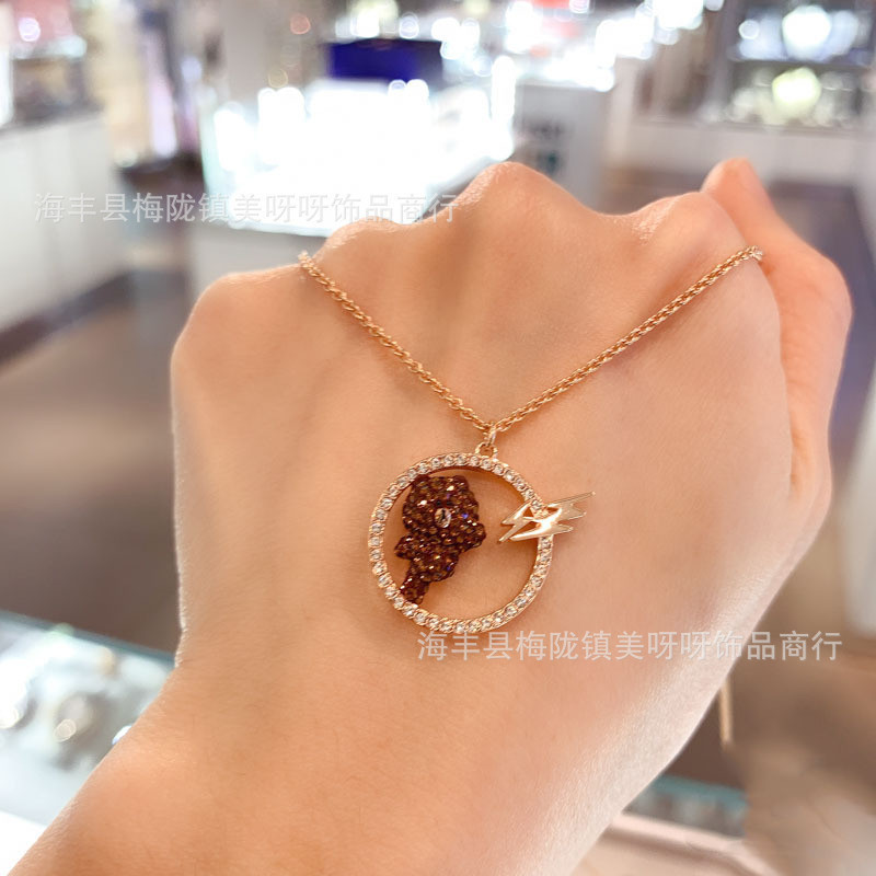 Vòng cổ vàng hồng gấu nâu Swarovski