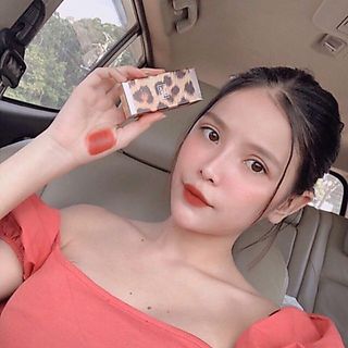 Son kem lì hold live mẫu da beo