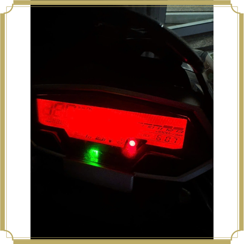 Đồng Hồ Kawasaki Z1000 2013 Bị Mờ? Giải Pháp Thay Phim Phân Cực Hiệu Quả