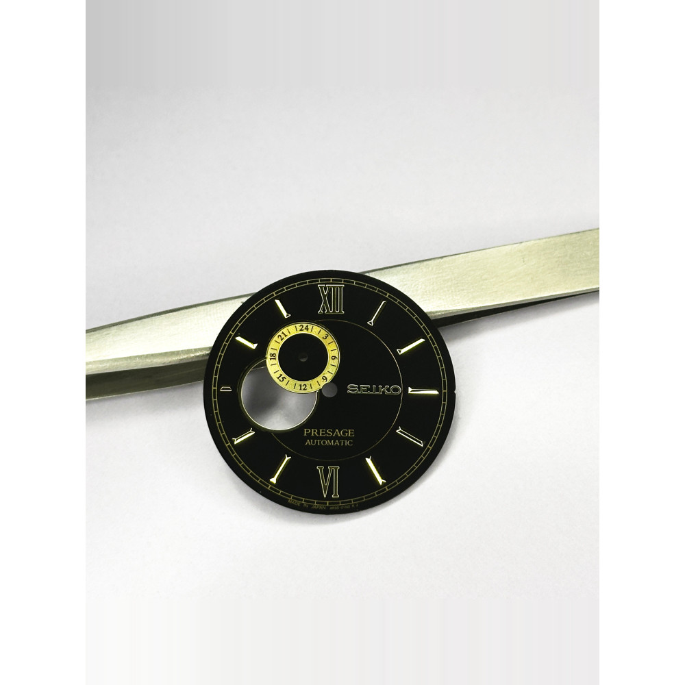 Trận đấu đồng hồ tinh tế ~ Phong cách mới Đường kính mặt số NH39 33,4mm Bề mặt La Mã Không có bề mặt