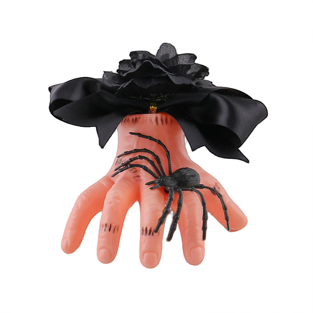 Spider Decorated Creepy Hand Hair Clip For Gothic‑style Outfit Matching And Halloween Gathering Cost