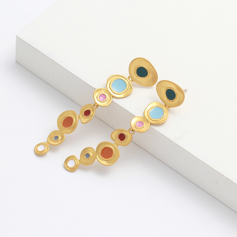 Spanish long elegant earrings, vintage versatile style, Qingdao women's earrings925Silver Needle Stu