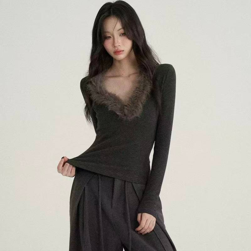 Elegant Slim-Fitting Patchwork Fur Collar Top V-neck Slim Fit Slimming Long Sleeve T-shirt TsFr