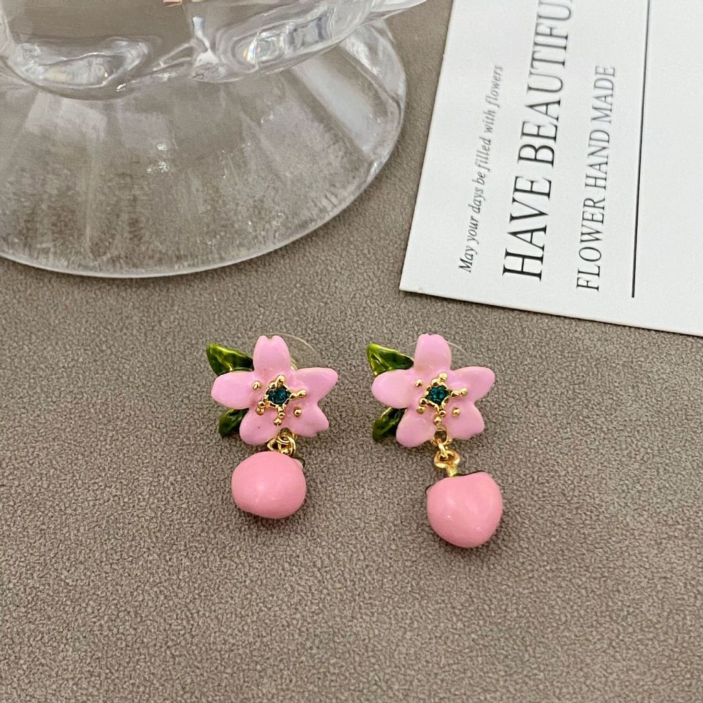 New Fashion Simple Elegant Sweet Girl Enamel Inlaid Flower Peach Women's Earrings