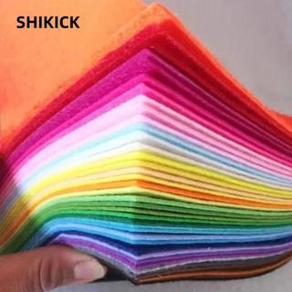Shikick 40 Tấm vải nỉ, Hình vuông Vải không dệt dày 1mm, Thủ công mỹ nghệ chất lượng cao Đầy màu sắc Bền bỉ Bộ kim vải nỉ May thủ công DIY