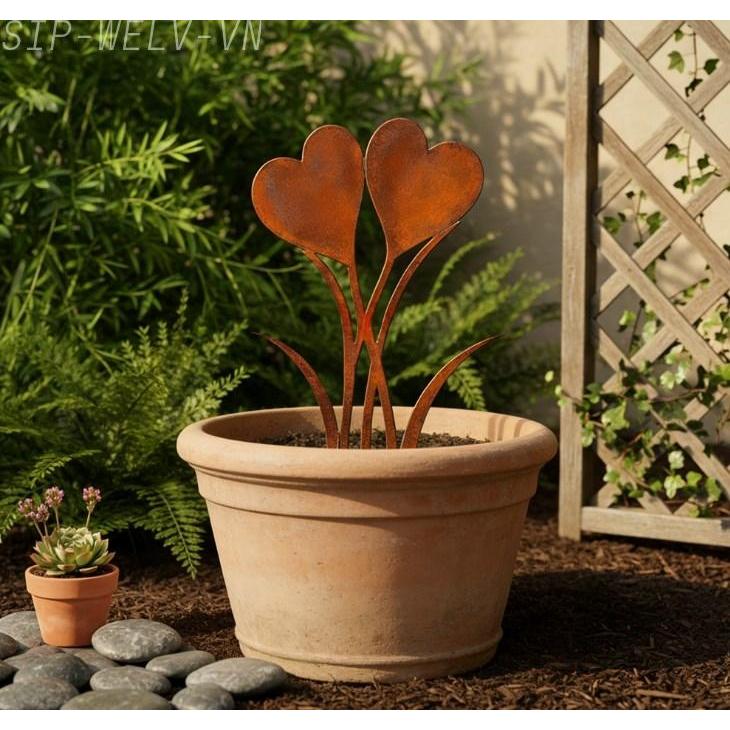 {WELV}Rusty wrought iron heart-shaped leaf floor insert for outdoor garden decoration