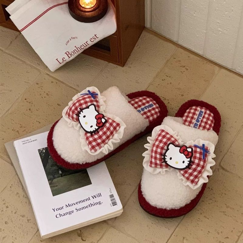 休闲一字冬少女心正版HelloKitty毛毛拖鞋居家防滑棉拖鞋女士3.12Casual Winter Cute Hello Kitty Genuine Furry Slippers for Home,
