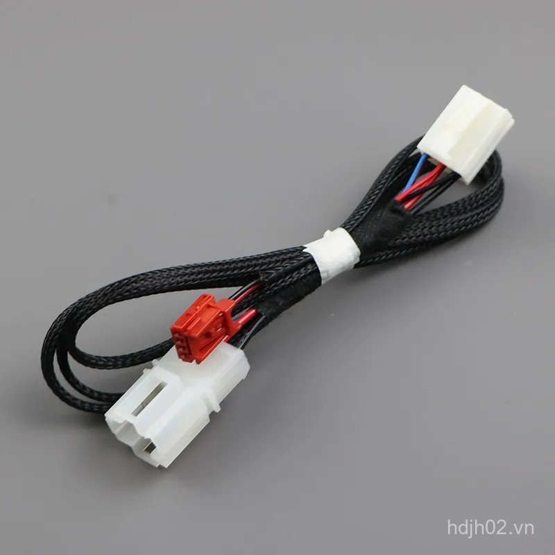 Dây kết nối Bảng điều khiển trung tâm phía sau Cổng USB kép cho Audi A3 A4 / Avant B9 Q3 Q5 cho VW Passat B8 16-22 Touran Octavia Rapid DSFE