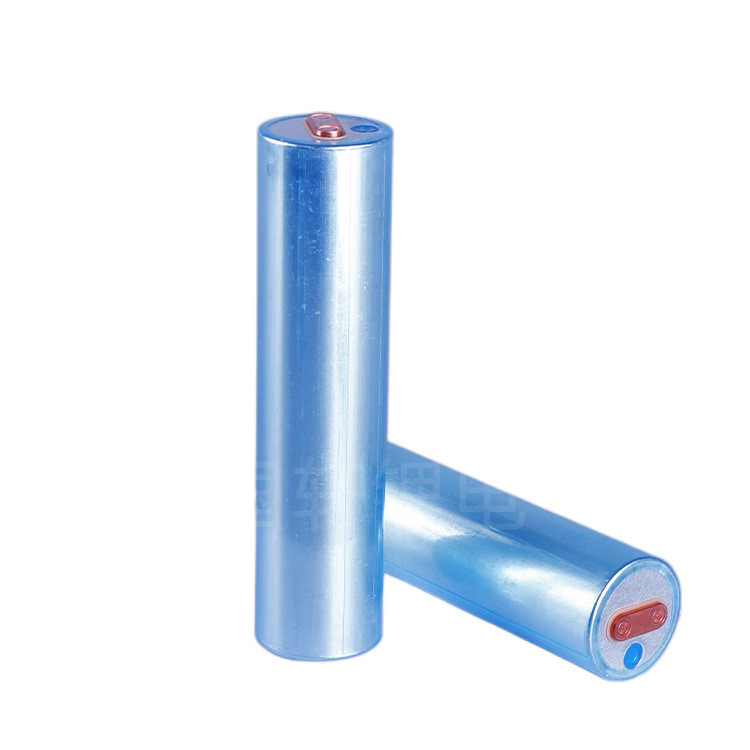 Pin Lithium Sắt Phosphate Guoxuan 33140 15AH - 3.2V cho lưu trữ năng lượng mặt trời