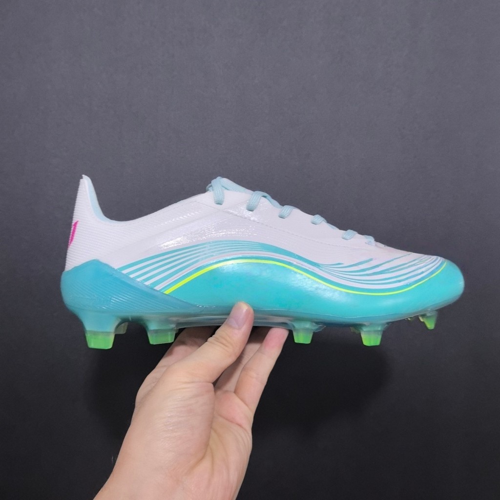 Giày bóng đá nam F50 FG chống trượt và chống mài mòn, từ size 39 đến 45