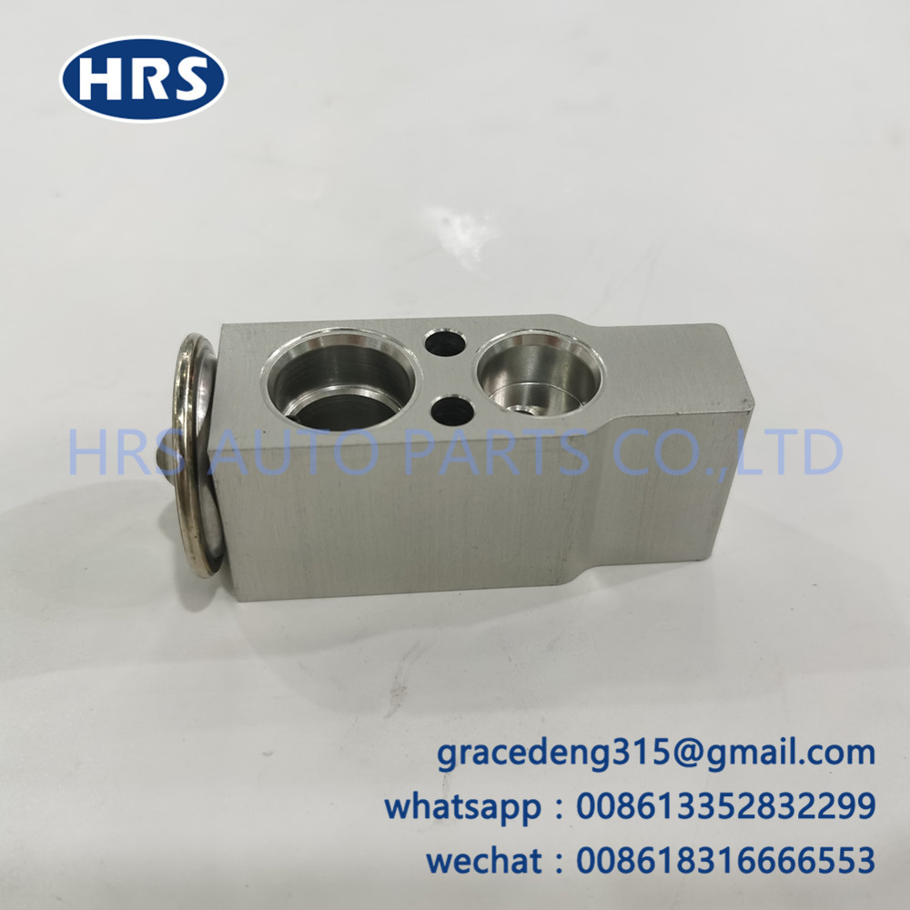 88515-60210 Thích hợp cho Toyota Land Cool Road Ze HZJ79 Van mở rộng điều hòa không khí Pickup Hệ th