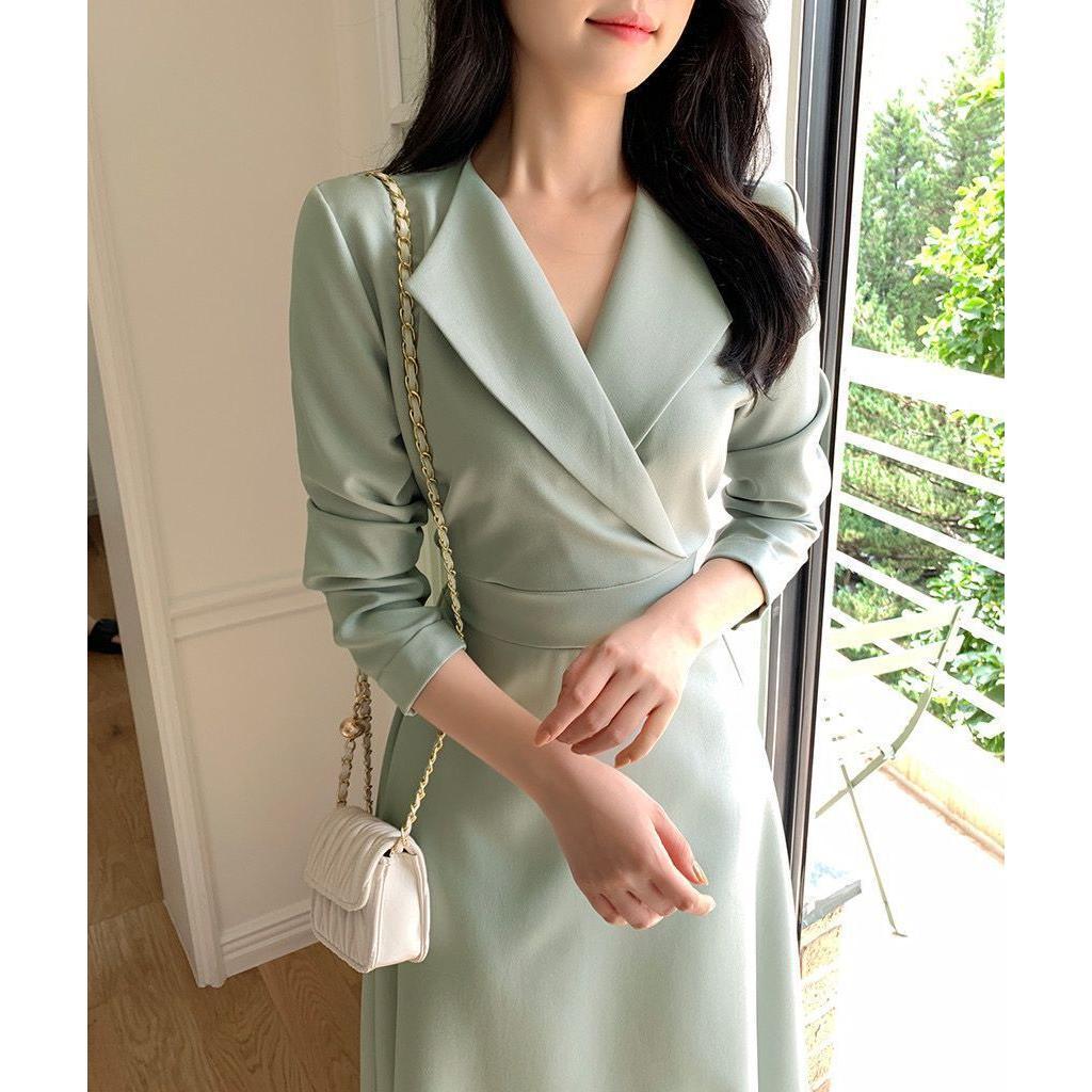 đầm  xanh lá cây kiểu pháp vintage body hack thun dáng che bụng basic nhẹ nhàng tay dài thanh lịch b