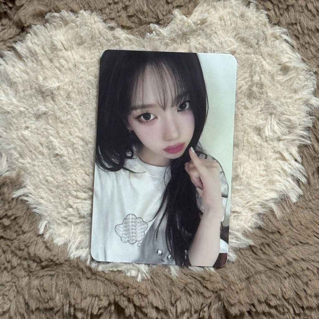 aespa cha Yoo Ji Min thẻ sinh nhật 2025 Yoo Ji Min thẻ sinh nhật karina