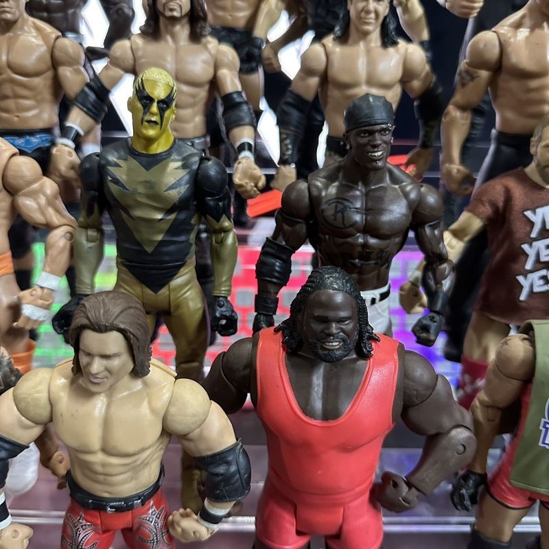 WWE Bulk Mark Henry Wrestler Mattel Mattel Morrison Doll Hình