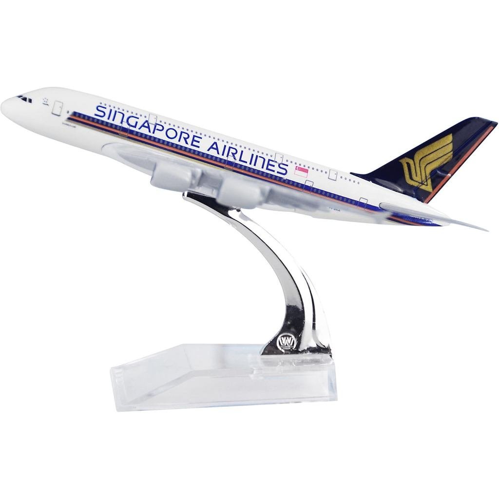 24 giờ Singapore Airlines A380 Mô hình máy bay kim loại hợp kim đúc 1: 400