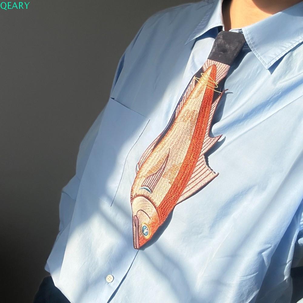 QEARY Black Cat Series Tie, Màu sắc tương phản Thiết kế bất đối xứng Pháp Vintage Bow Tie, Niche Boh