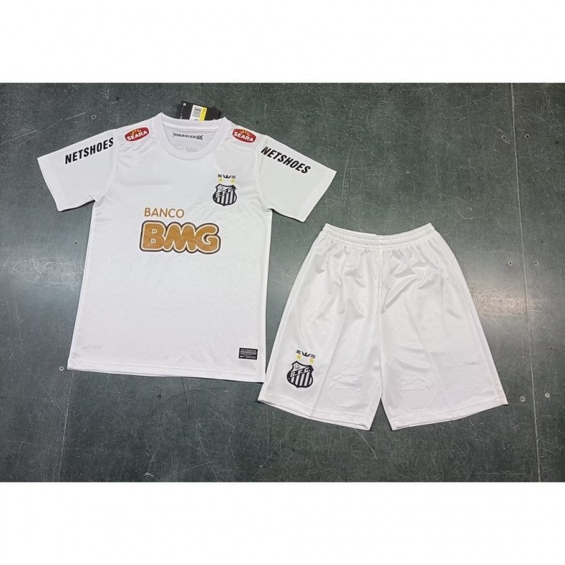 Đồ bộ retro Santos home jersey cho bé, phù hợp với phong cách Neymar Jr.