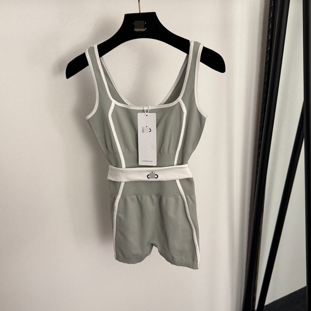 MENP AL0*  Two-tone waist-cinching camisole bodysuit shorts