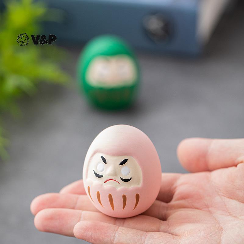 V & P Nhật Bản Gốm Daruma Tượng Daruma Tumbler Thủ Công Luy Fortune Trang Trí Phong Cảnh Búp Bê Daru
