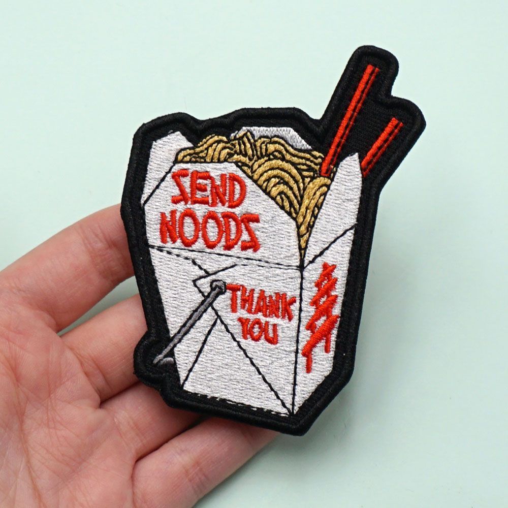 [Miếng dán Velcro tùy chỉnh] AE Phim hoạt hình dễ thương SEND NOODS thêu 3D Velcro Patch / Huy hiệu 