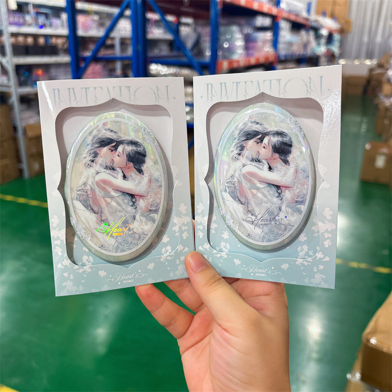 Được ủy quyền < Her Mountain Her Sea > Dòng mong muốn Huy hiệu hình bầu dục Anime Valley Hàng hóa ha