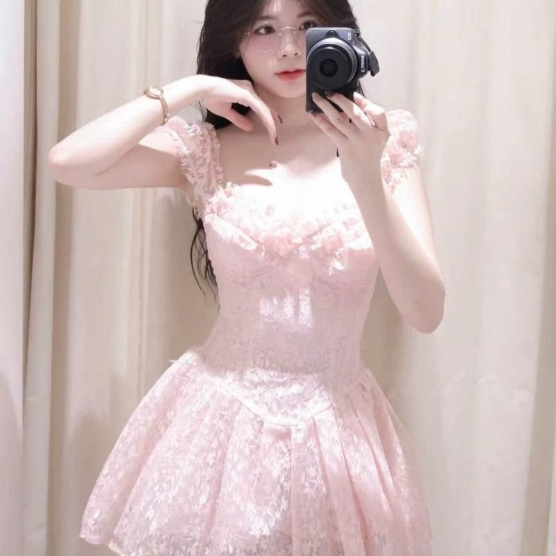 Đầm Ren Trễ Vai Tay Cúp Sò “Dáng Ngắn” Xoè Màu Pastel Phong Cách Nữ Tính, Tiểu Thư, Du Lịch Hè Kieupham.shop | BigBuy360 - bigbuy360.vn